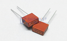 Micro Fuses ,8.5*8.5*4 ,1A ,300VAC ,Time-Lag Type ,Square,2010